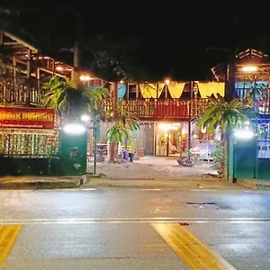 https://forest-paradise-inn-teluk-bahang.penanghotels.org
